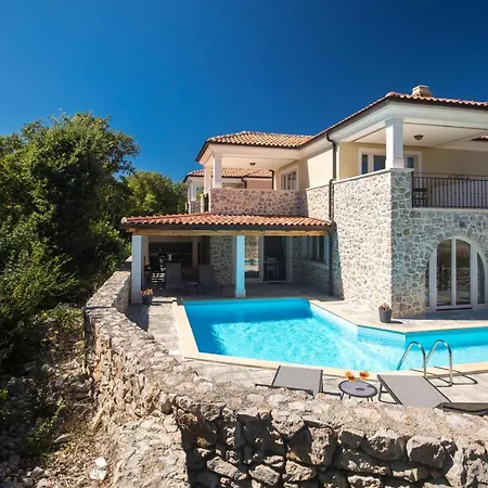 Pearl With Private Pool